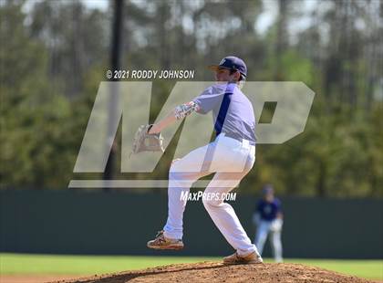 Thumbnail 3 in South Beauregard vs Iowa photogallery.