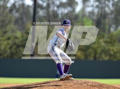 Thumbnail 2 in South Beauregard vs Iowa photogallery.