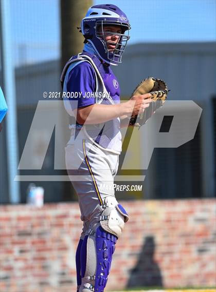 Thumbnail 3 in South Beauregard vs Iowa photogallery.