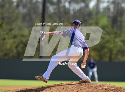 Thumbnail 1 in South Beauregard vs Iowa photogallery.