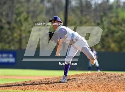 Thumbnail 1 in South Beauregard vs Iowa photogallery.