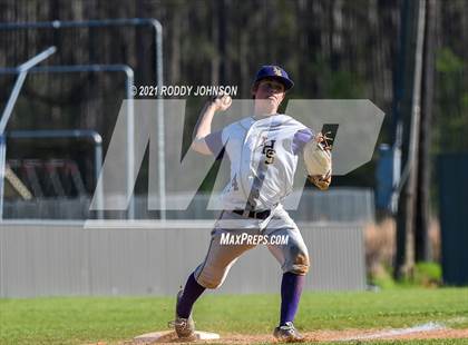 Thumbnail 2 in South Beauregard vs Iowa photogallery.