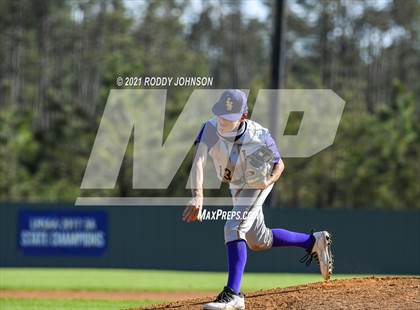 Thumbnail 1 in South Beauregard vs Iowa photogallery.