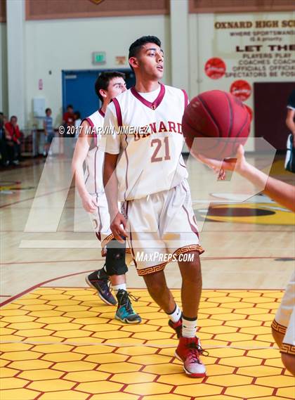 Thumbnail 1 in Oxnard vs Pacifica photogallery.
