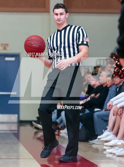 Thumbnail 3 in Oxnard vs Pacifica photogallery.