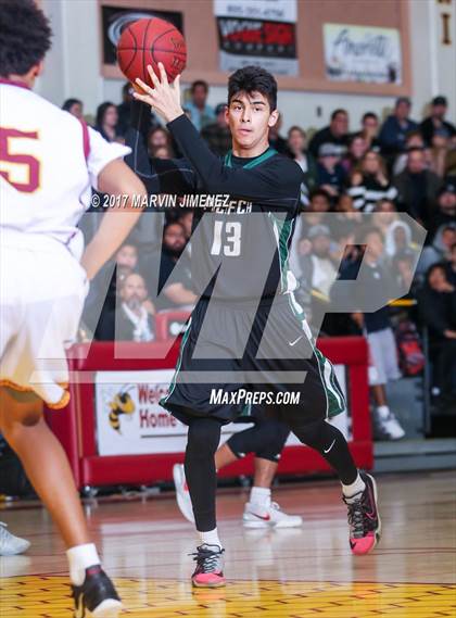 Thumbnail 3 in Oxnard vs Pacifica photogallery.
