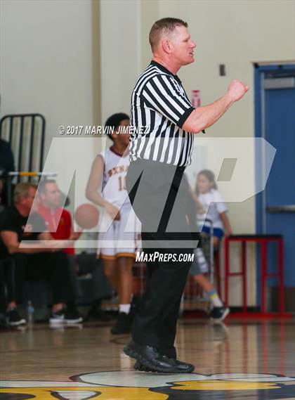 Thumbnail 2 in Oxnard vs Pacifica photogallery.