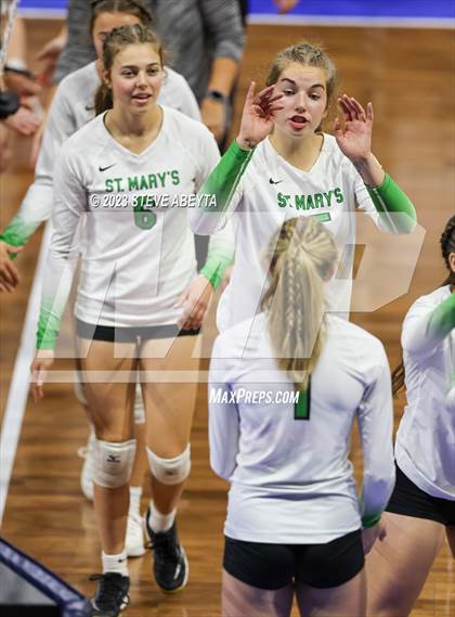Thumbnail 1 in St. Mary's vs. Plateau Valley (CHSAA 2A First Round) photogallery.
