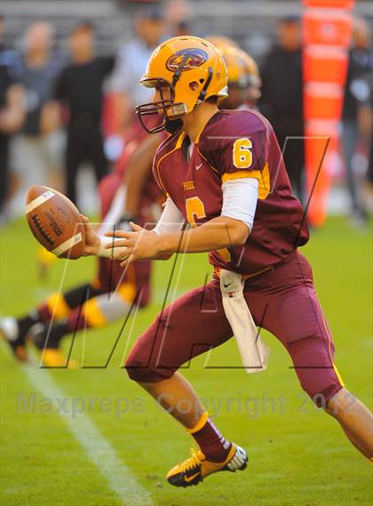 Thumbnail 2 in Mountain Pointe vs. Hamilton (AIA D1 Final) photogallery.
