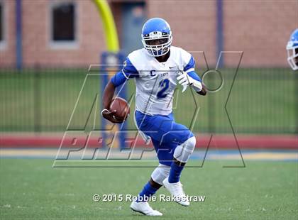Thumbnail 2 in Tyler @ Corsicana photogallery.
