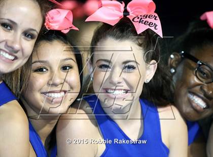 Thumbnail 3 in Tyler @ Corsicana photogallery.