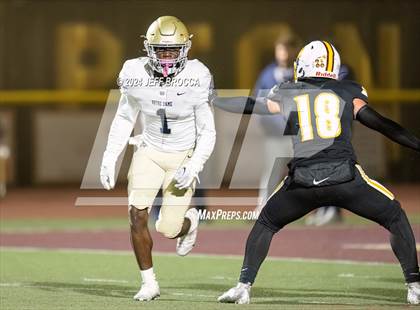 Thumbnail 2 in Notre Dame (SO) @ Simi Valley (CIF SS D3 Round 1) photogallery.