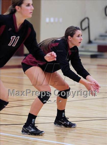 Thumbnail 2 in Round Rock vs. Lake Travis photogallery.