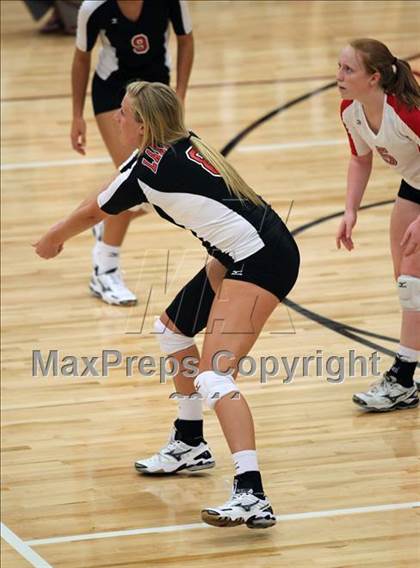Thumbnail 2 in Round Rock vs. Lake Travis photogallery.
