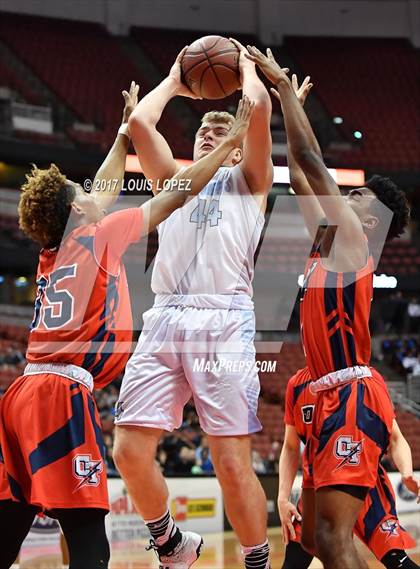 Thumbnail 3 in Villa Park vs. Colony (CIF SS DIV 2AA Final) photogallery.