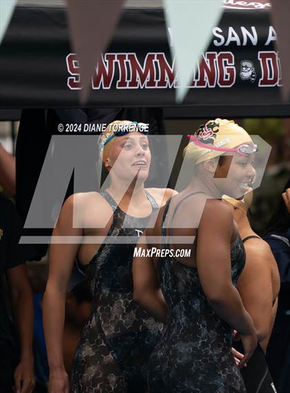 Thumbnail 2 in CIF SS Division 1 Finals photogallery.