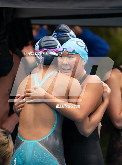 Thumbnail 2 in CIF SS Division 1 Finals photogallery.