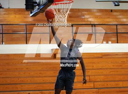 Thumbnail 2 in George Ranch vs. College Station (Conroe Christmas Classic) photogallery.