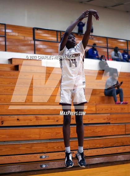 Thumbnail 2 in George Ranch vs. College Station (Conroe Christmas Classic) photogallery.