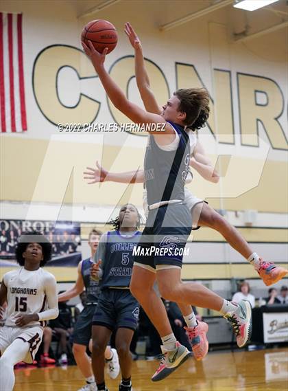 Thumbnail 2 in George Ranch vs. College Station (Conroe Christmas Classic) photogallery.