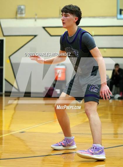 Thumbnail 2 in George Ranch vs. College Station (Conroe Christmas Classic) photogallery.