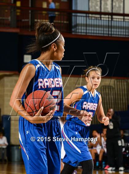 Thumbnail 2 in Walton vs, M.L. King (Lady Bears Tip-off Classic) photogallery.