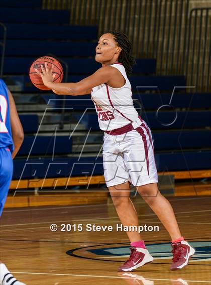 Thumbnail 3 in Walton vs, M.L. King (Lady Bears Tip-off Classic) photogallery.