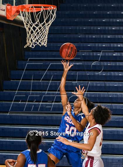 Thumbnail 2 in Walton vs, M.L. King (Lady Bears Tip-off Classic) photogallery.