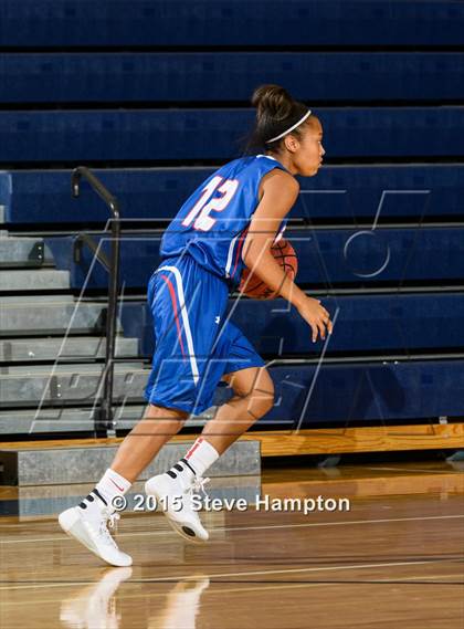 Thumbnail 3 in Walton vs, M.L. King (Lady Bears Tip-off Classic) photogallery.