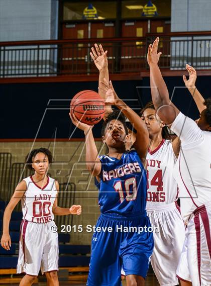 Thumbnail 3 in Walton vs, M.L. King (Lady Bears Tip-off Classic) photogallery.