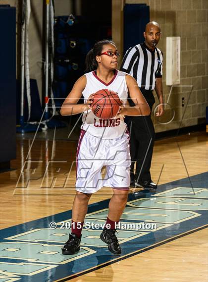 Thumbnail 1 in Walton vs, M.L. King (Lady Bears Tip-off Classic) photogallery.