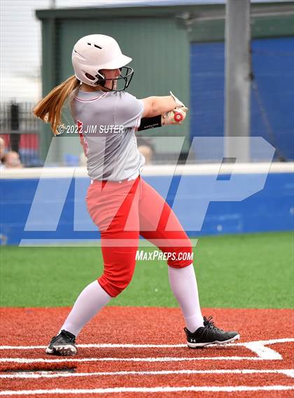 Thumbnail 3 in Burton vs Iola photogallery.