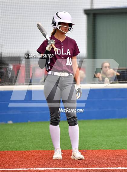 Thumbnail 2 in Burton vs Iola photogallery.