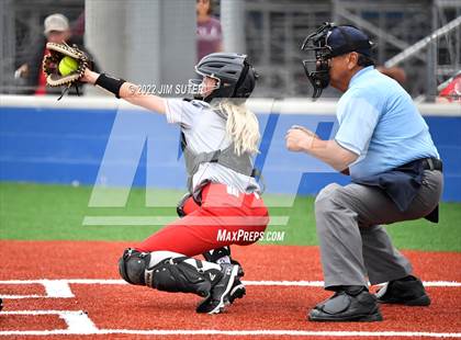Thumbnail 1 in Burton vs Iola photogallery.
