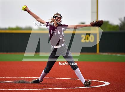 Thumbnail 1 in Burton vs Iola photogallery.