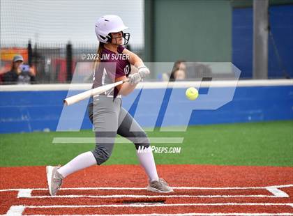 Thumbnail 1 in Burton vs Iola photogallery.