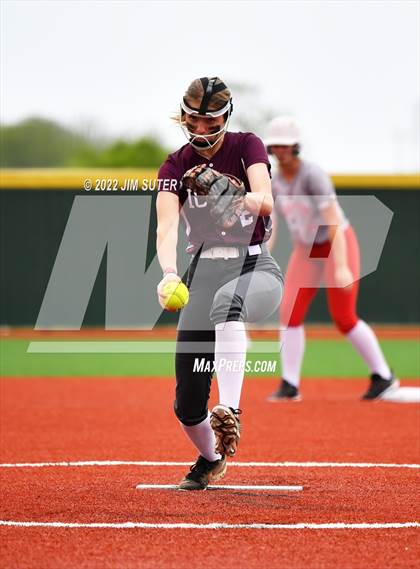 Thumbnail 2 in Burton vs Iola photogallery.
