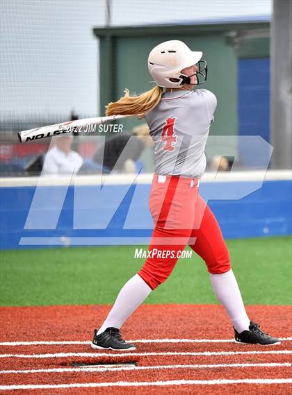 Thumbnail 2 in Burton vs Iola photogallery.