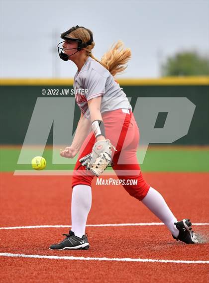 Thumbnail 3 in Burton vs Iola photogallery.