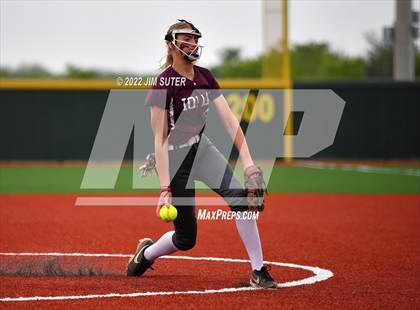 Thumbnail 2 in Burton vs Iola photogallery.