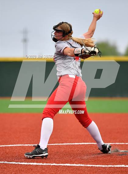 Thumbnail 2 in Burton vs Iola photogallery.