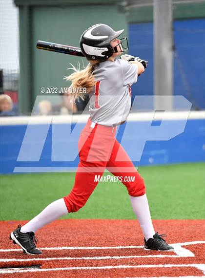 Thumbnail 3 in Burton vs Iola photogallery.