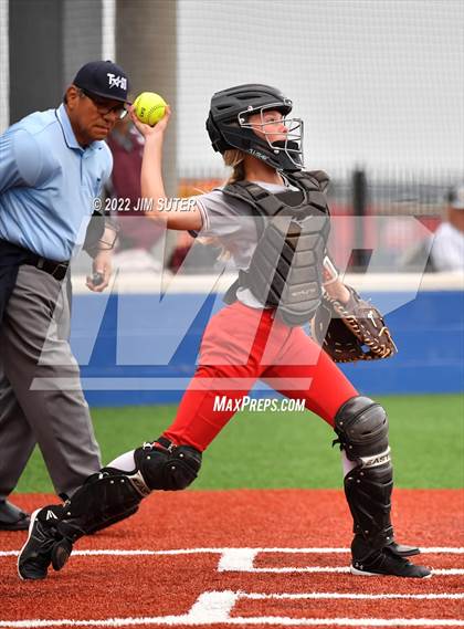 Thumbnail 3 in Burton vs Iola photogallery.