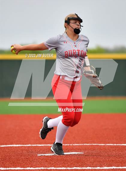 Thumbnail 1 in Burton vs Iola photogallery.