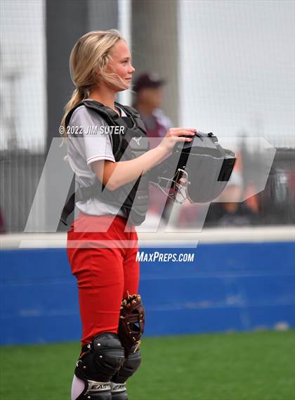 Thumbnail 3 in Burton vs Iola photogallery.