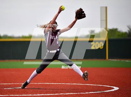 Thumbnail 3 in Burton vs Iola photogallery.