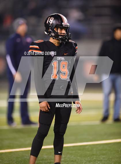 Thumbnail 1 in Central vs Liberty (CIF CS D1 Championship) photogallery.