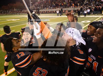 Thumbnail 1 in Central vs Liberty (CIF CS D1 Championship) photogallery.