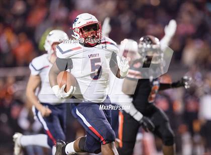 Thumbnail 3 in Central vs Liberty (CIF CS D1 Championship) photogallery.