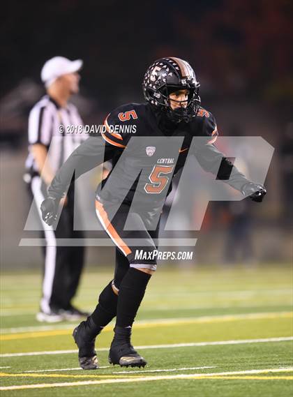 Thumbnail 3 in Central vs Liberty (CIF CS D1 Championship) photogallery.